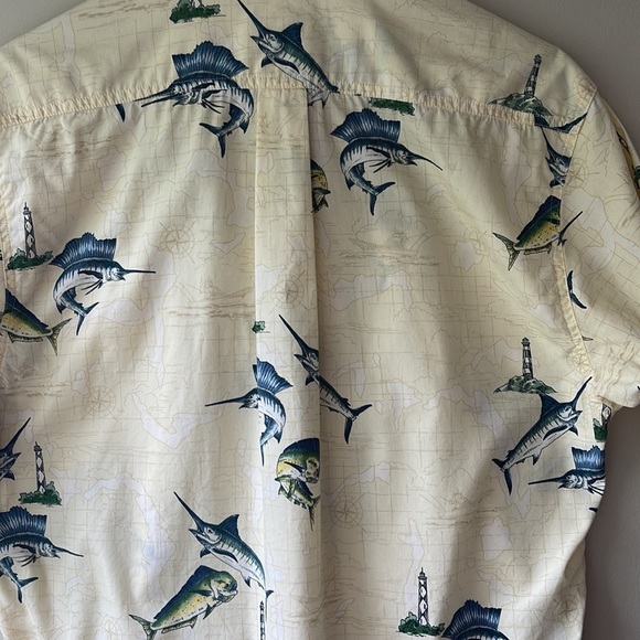 HOOK & TACKLE Swordfish Lighthouse Fishing Nautical Map Button Down Size Medium - Picture 10 of 11